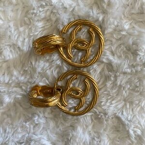 Vintage Chanel Gold Hoop Clip Earring